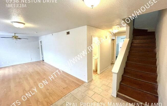 6938 NESTON DR
