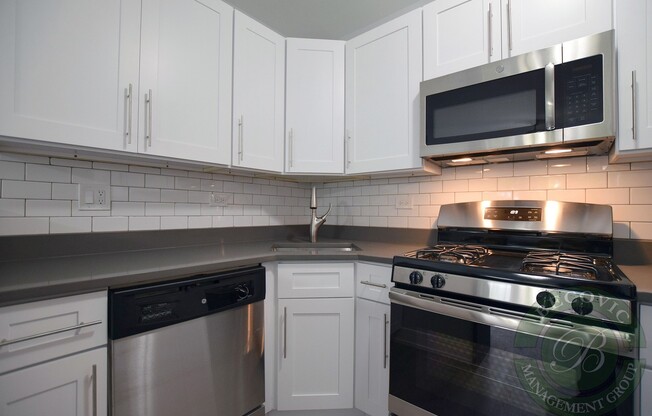 1 bed, 1 bath, 420 sqft, $1,730, Unit 507