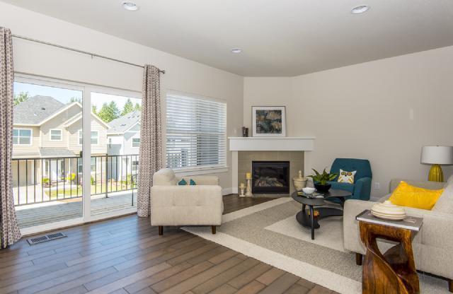 Sexton Mountain 2 bed/2.5 bath Townhome 2 Car Garage + Wood Floors + A/C + W/D Included !
