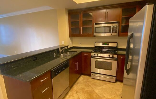 1 bed, 1 bath, $1,650, Unit 122