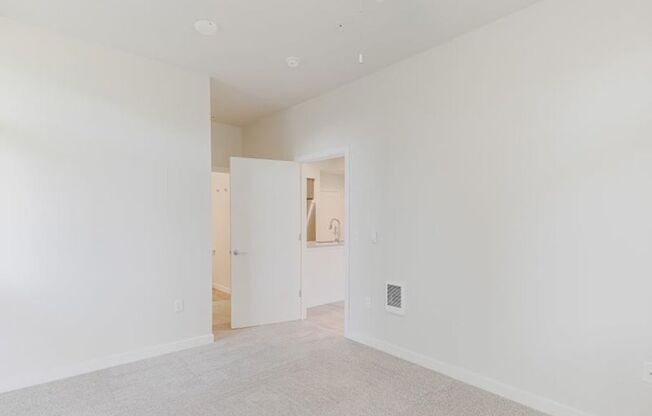 2 beds, 2 baths, 1,021 sqft, $2,495, Unit 401