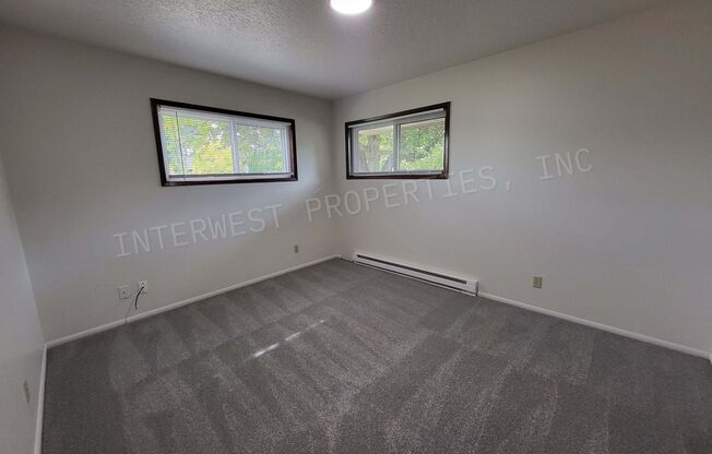 2 beds, 1 bath, 800 sqft, $1,550, Unit 2051-A