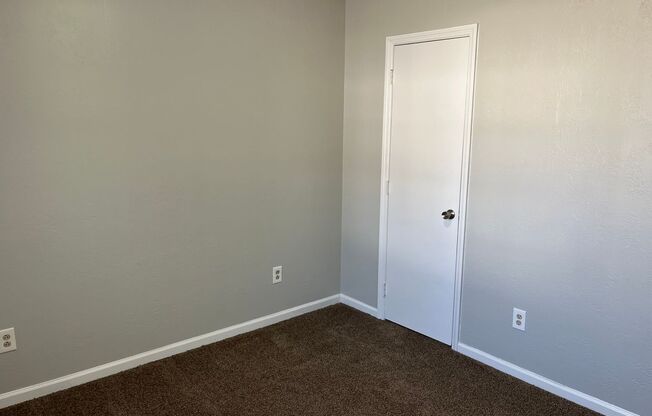 2 beds, 1 bath, 750 sqft, $996, Unit B-503B1