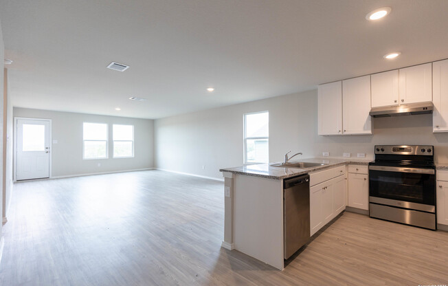5630 ELM VLY DR