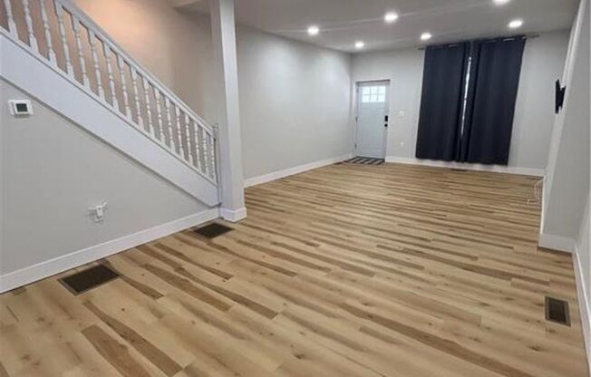 Beautifully Renovated 4-bedroom, 2 bath Home Available in Bethlehem