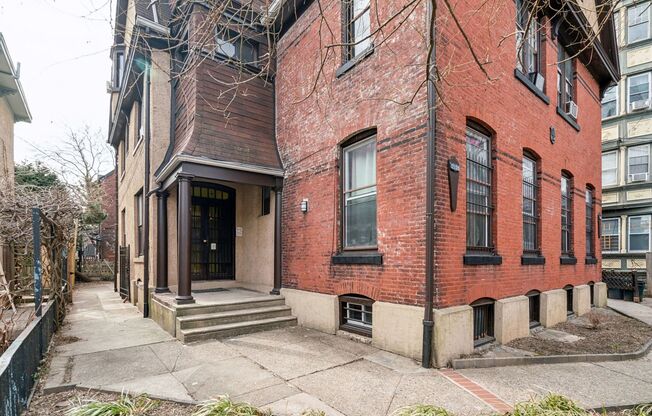 3308-10 Hamilton Street