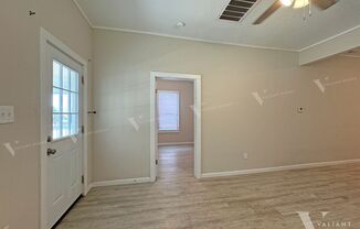 3 beds, 1 bath, $1,195