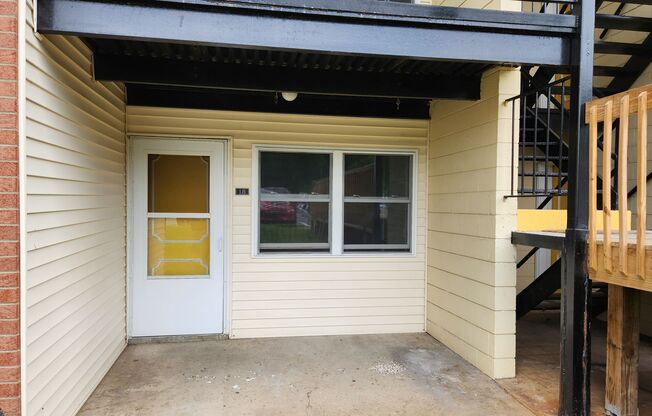 1 bed, 1 bath, 625 sqft, $660, Unit Unit 32