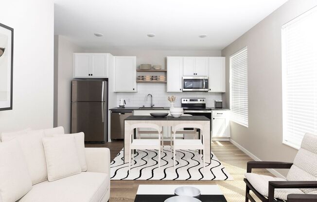 Studio, 1 bath, 545 sqft, $1,445, Unit 319