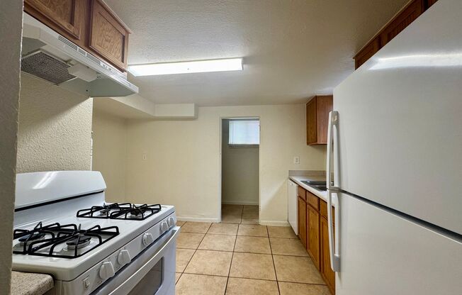 1401 Elmira St