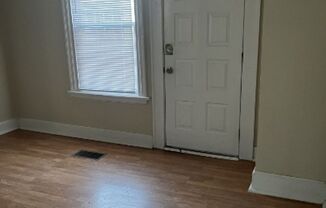 1 bed, 1 bath, $895, Unit 2