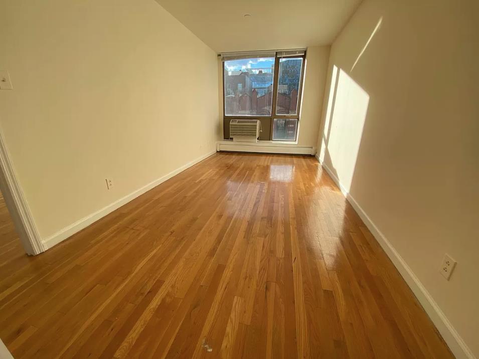 90 Clinton St 2D