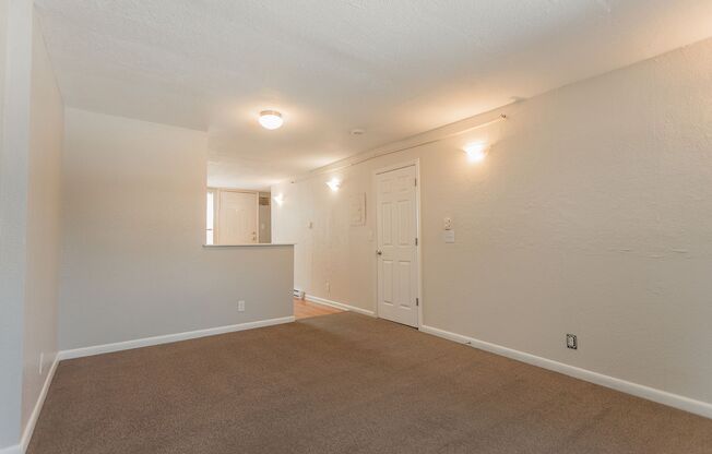 2 beds, 1 bath, 690 sqft, $2,800, Unit 209