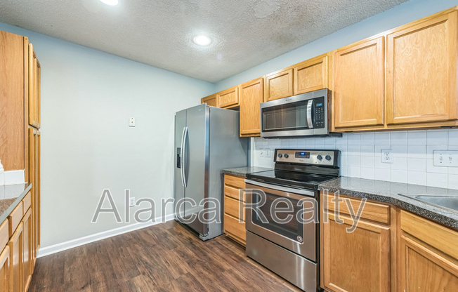 8787 ROBINSON FRST DR