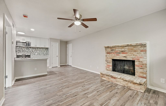 2703_north_buckner_boulevard_6032952_028