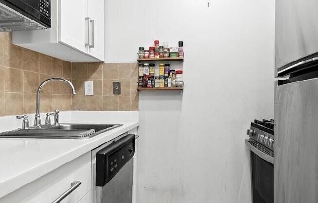 Studio, 1 bath, 491 sqft, $3,550, Unit 5K