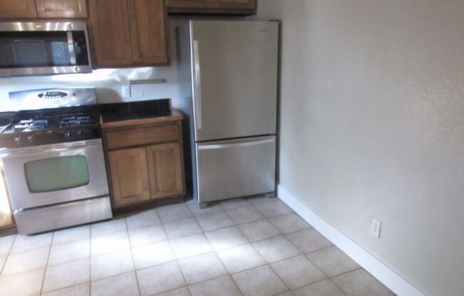 3 beds, 2 baths, $2,450