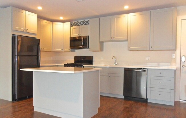 76 Stonley Rd.