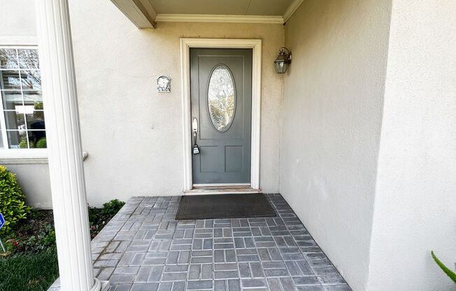 $4,795 - Beautiful 5 Bedroom 2.5 Bath Two Story Family Home with Hardwood Floors throughout!
