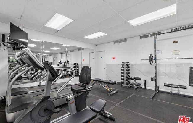 2 beds, 2 baths, 1,071 sqft, $4,100, Unit 801