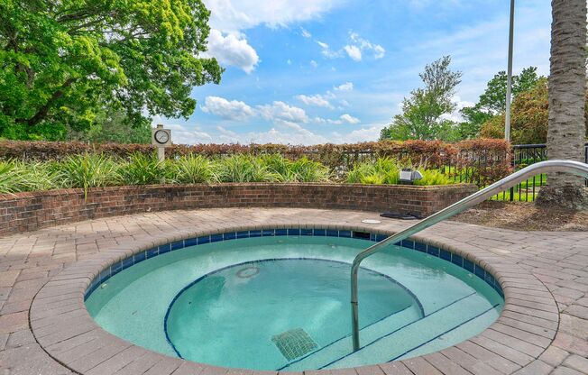 2 beds, 2 baths, $1,600, Unit # 1921