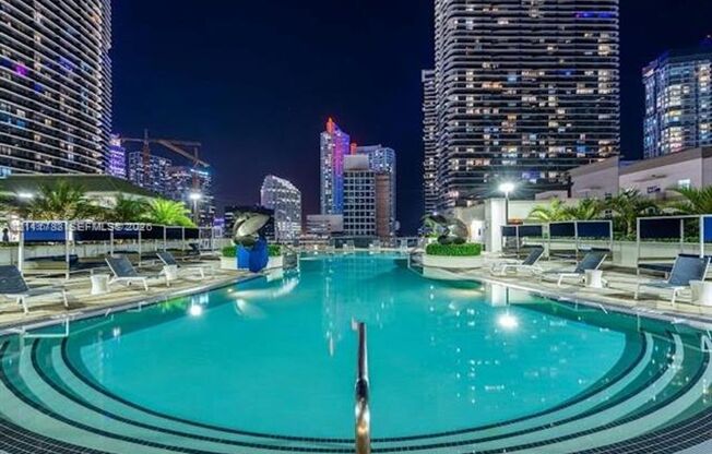 1 bed, 1 bath, $3,500, Unit # 2910
