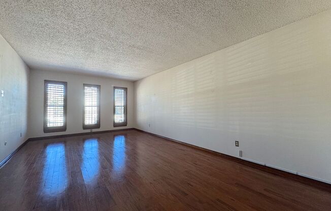 Northeast El Paso 3 Bed Refrig A/C with Panoramic VIews!