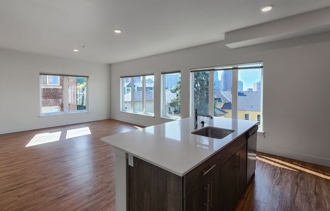 2 beds, 2 baths, 1,085 sqft, $3,595, Unit 706