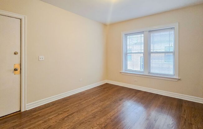 1 bed, 1 bath, 449 sqft, $1,995, Unit 3814S-3W