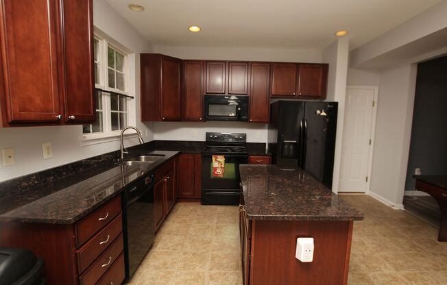 Unfurnished home with a garage, spacious and includes communtiy amenities.