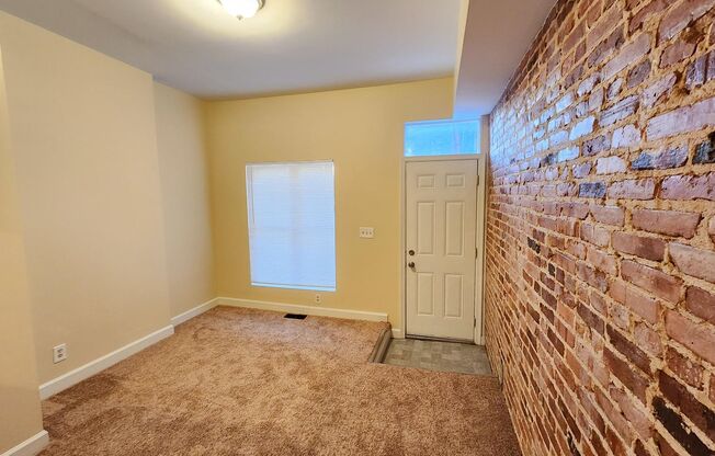 201 N. Ellwood Avenue