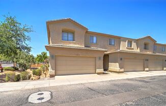 READY TO TOUR! BRAND NEW PAINT& CARPET! Spacious 3 or 4 Bed 2 Bath Home in Phoenix