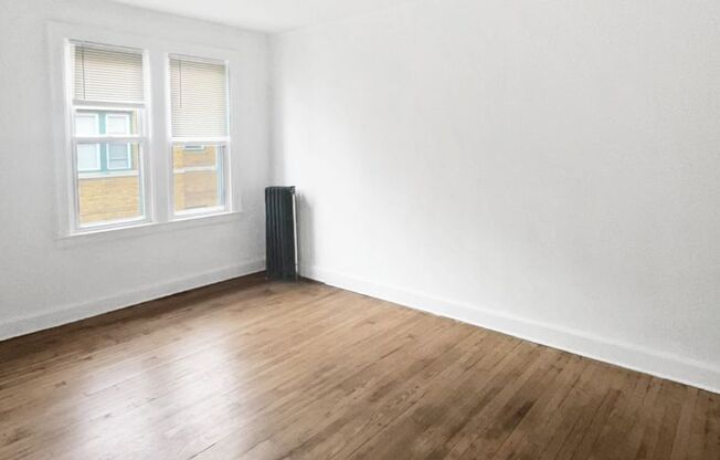 2 beds, 1 bath, 770 sqft, $1,313, Unit 402