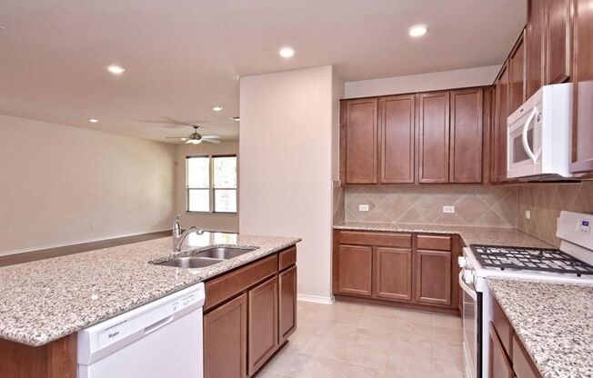 3 beds, 2 baths, $2,050