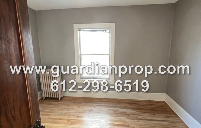 2 beds, 1 bath, $1,700