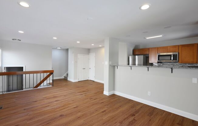 ⭐⭐⭐ RECENTLY UPDATED, 2 BEDROOMS AND 3 BATH HOME LOCATED IN NORTHEAST PHILLY!!! ⭐⭐⭐