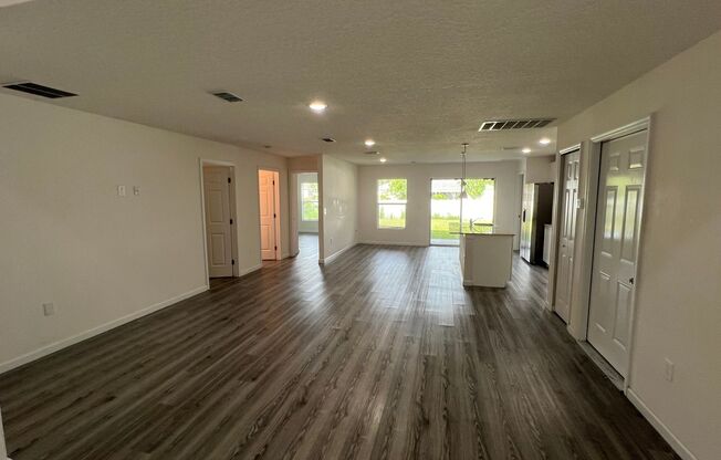 BEAUTIFUL 4 BD/2BA Home in Palm Bay!!