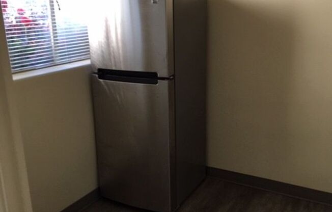 1 bed, 1 bath, 548 sqft, $1,249, Unit 404A