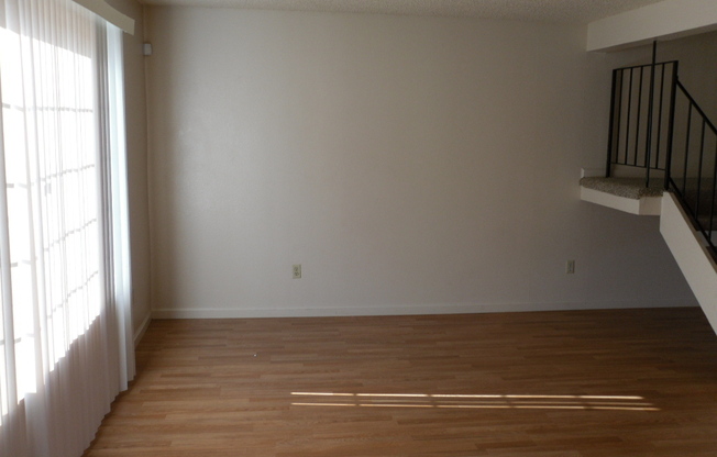CONDO READY FOR MOVE IN!