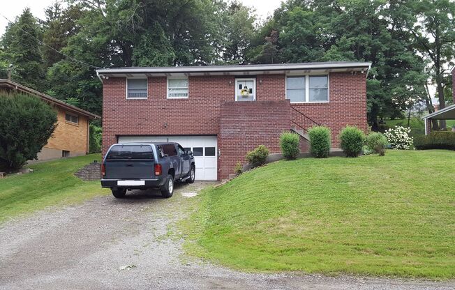 Nicely Renovated 2 Bedroom/2  Bath in Bon Air!