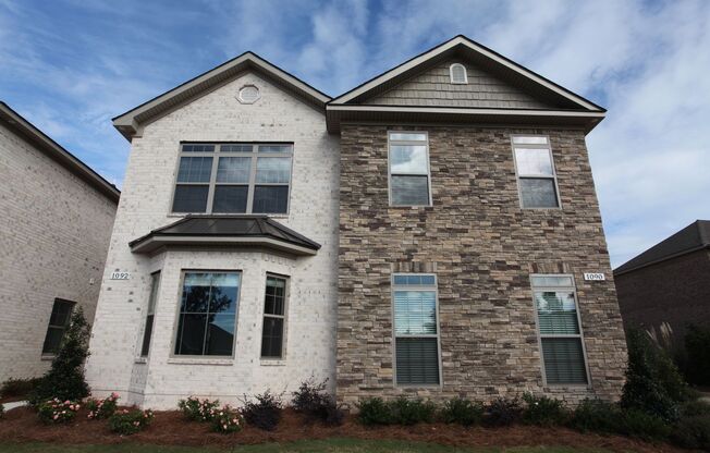 Townhome at Runningvine!