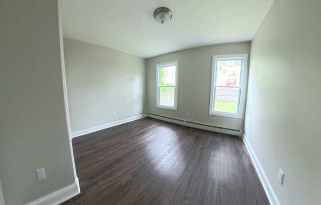 144 INSLEE PL