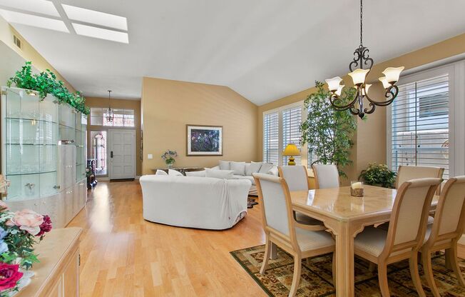 2 beds, 2 baths, $4,995