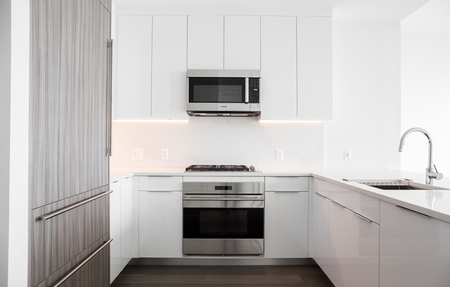 2 beds, 2 baths, 1,148 sqft, $8,200, Unit 24B