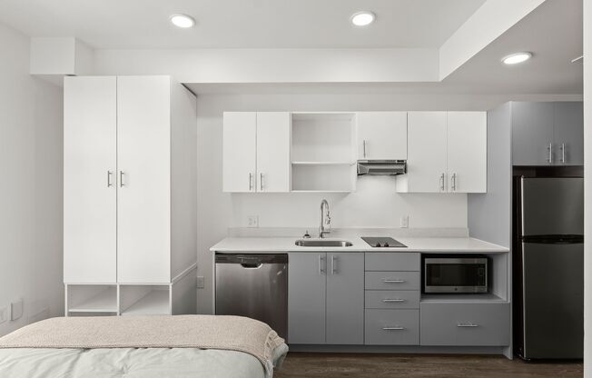 Studio, 1 bath, 227 sqft, $1,050, Unit 518