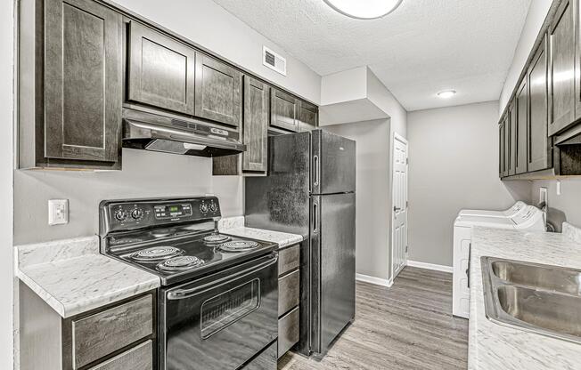 3 beds, 1.5 baths, 1,204 sqft, $1,599