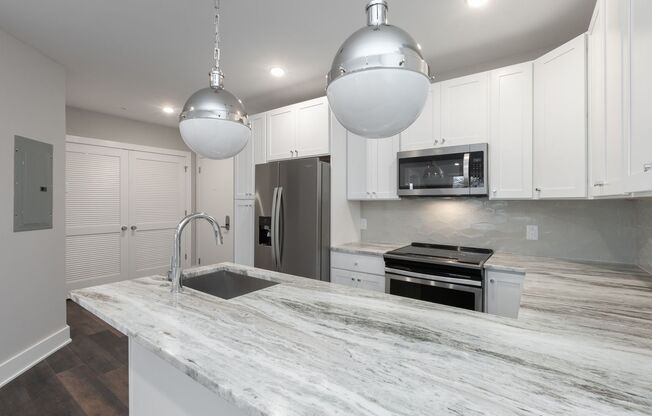 1 bed, 1 bath, 750 sqft, $1,400, Unit 205
