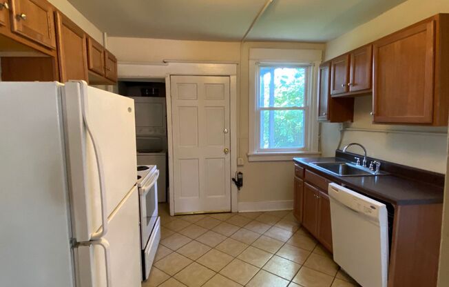 S Allen Avenue 18