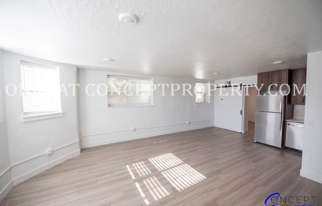 1 bed, 1 bath, 570 sqft, $1,349, Unit 02