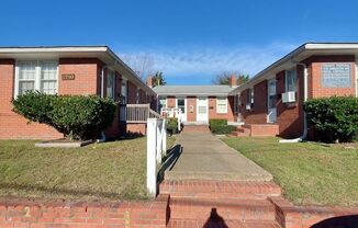 Cute Two Bedroom Apartment in Norfolk,  Bayview Beach